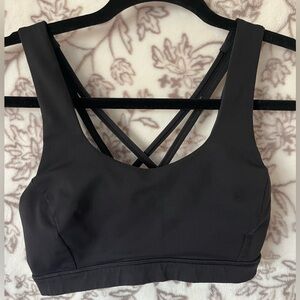 ✨Lululemon 🍋 “Free To Be Serene” Bra in classic black 🖤